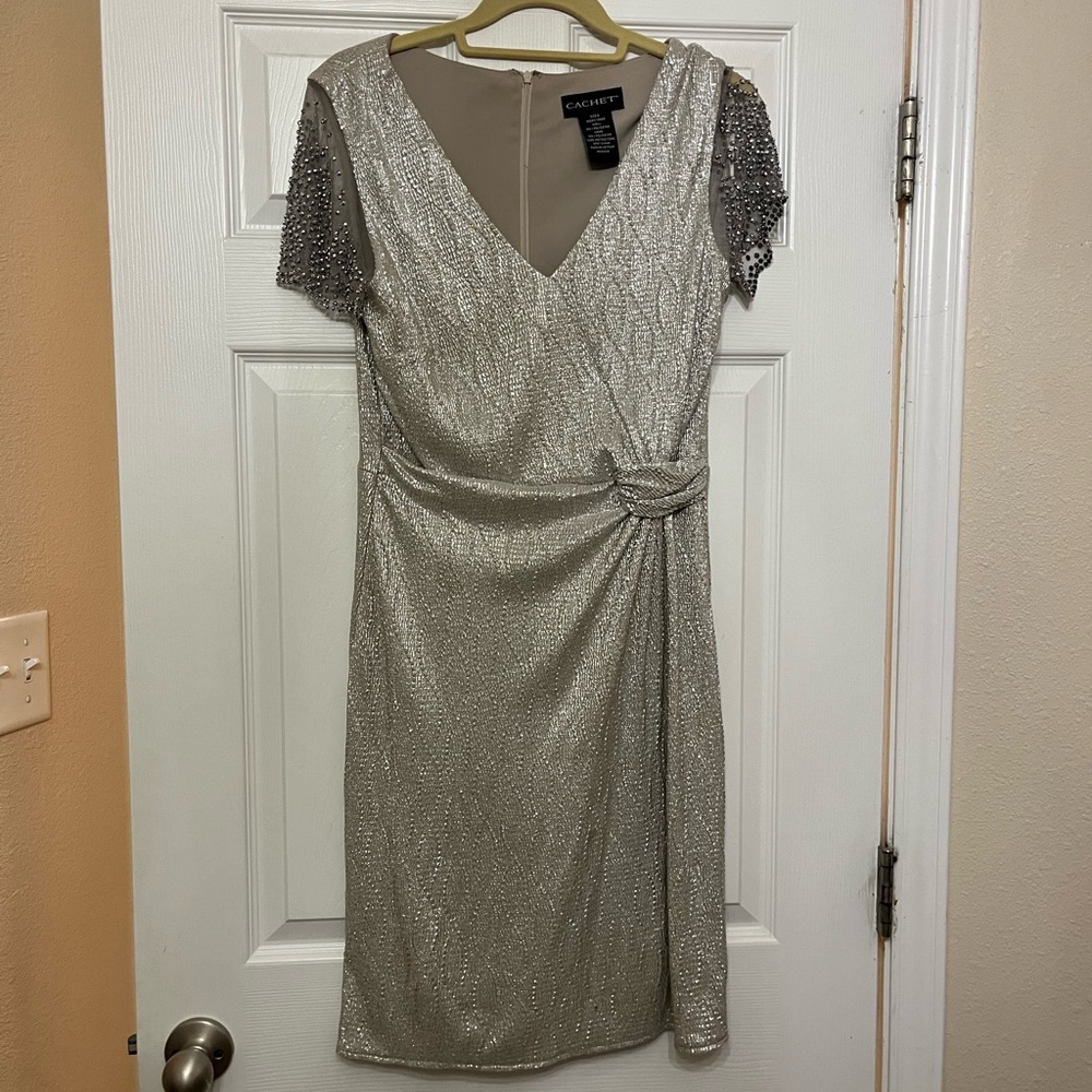 Cachet Silver Sheath Dress with Flutter Sleeves and V-Neck